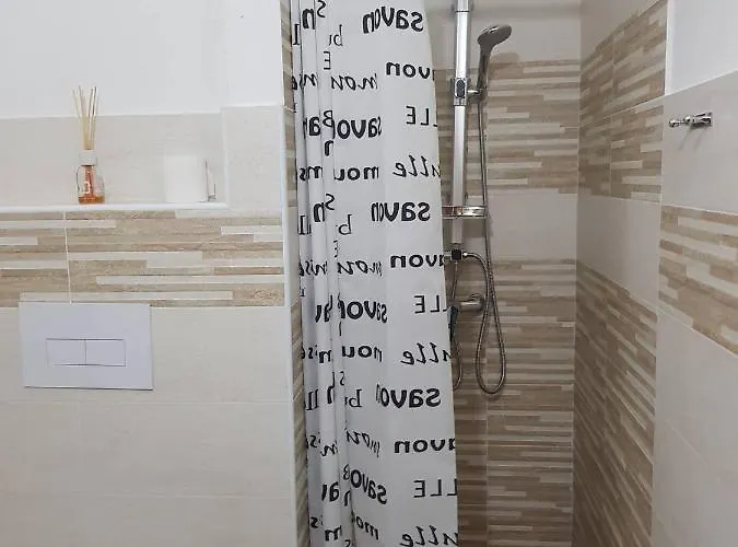 Oda ve Kahvaltı G&e *