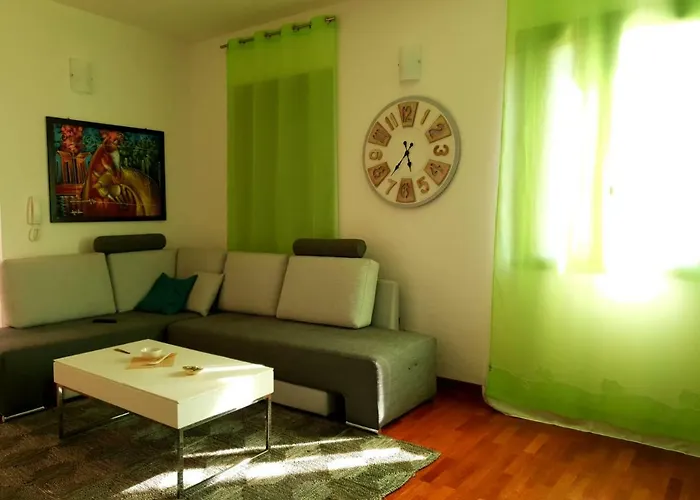 Oda ve Kahvaltı G&e *